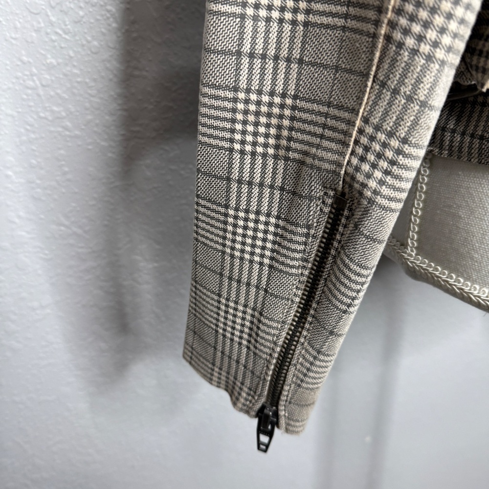 BLANKNYC cropped moto‎ style zip Jacket -cp - Picture 7 of 10